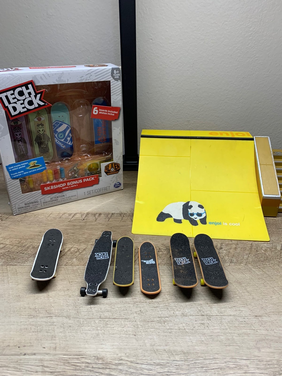 Tech Deck Lot Mixed New And used and Ramp Enjoi Element Alien Workshop