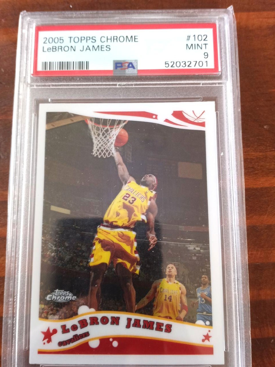 2005 Topps Chrome Lebron James PSA 9