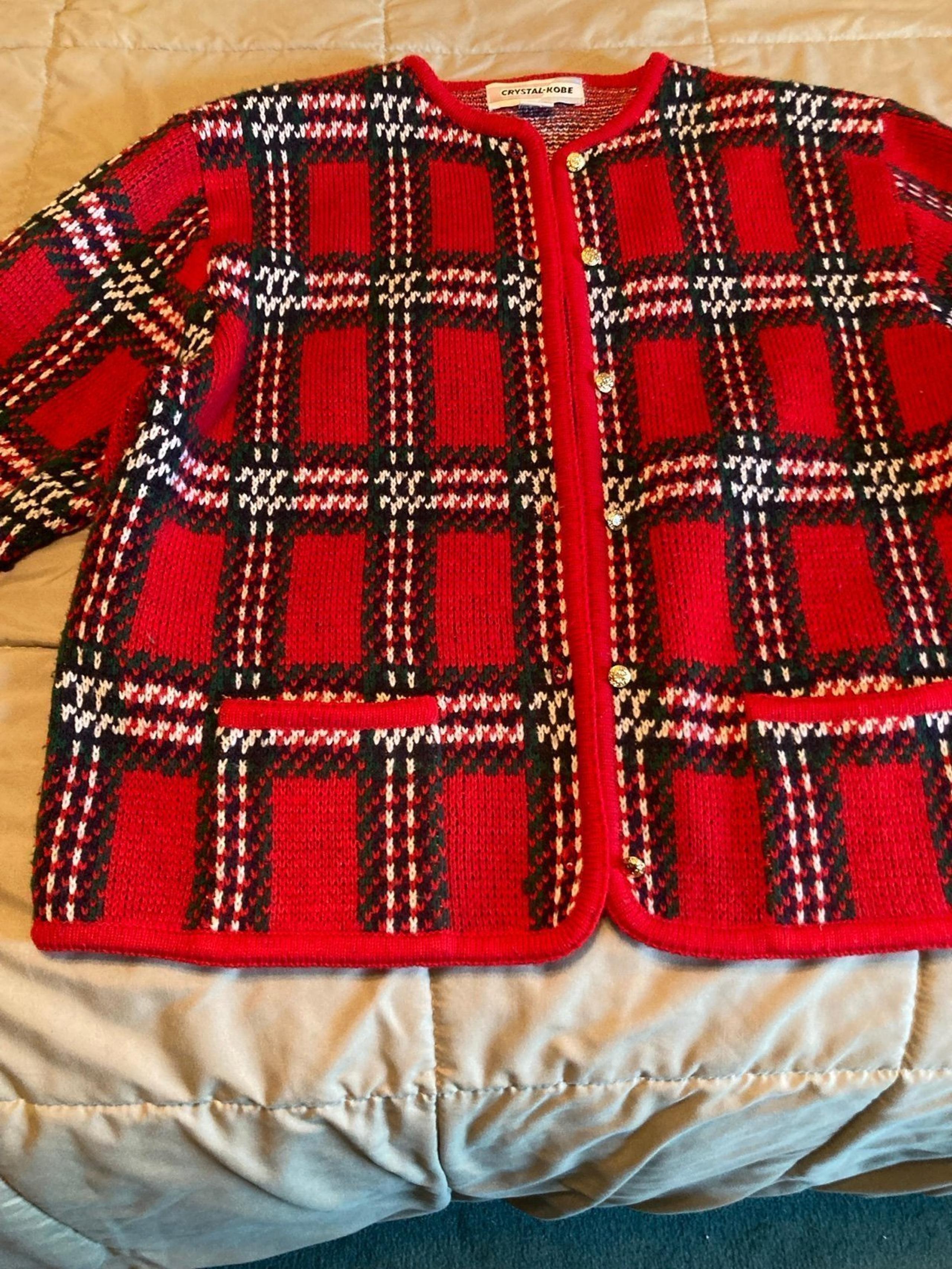 Women’s sweater