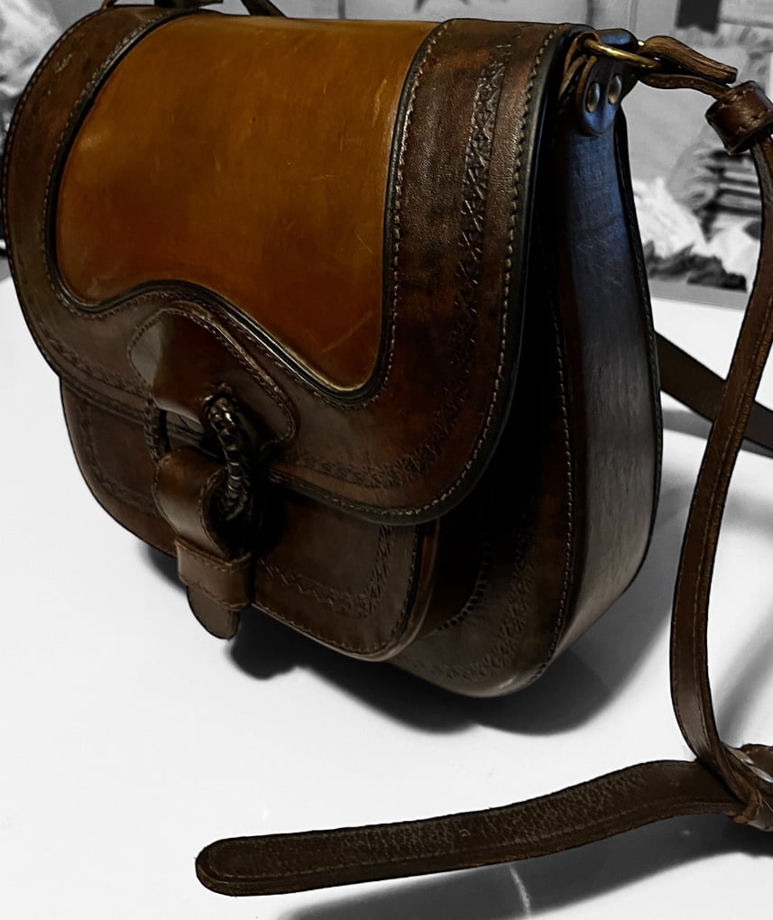 ANNA CAINZO 100% Natural Tooled Leather Crossbody Saddle Bag