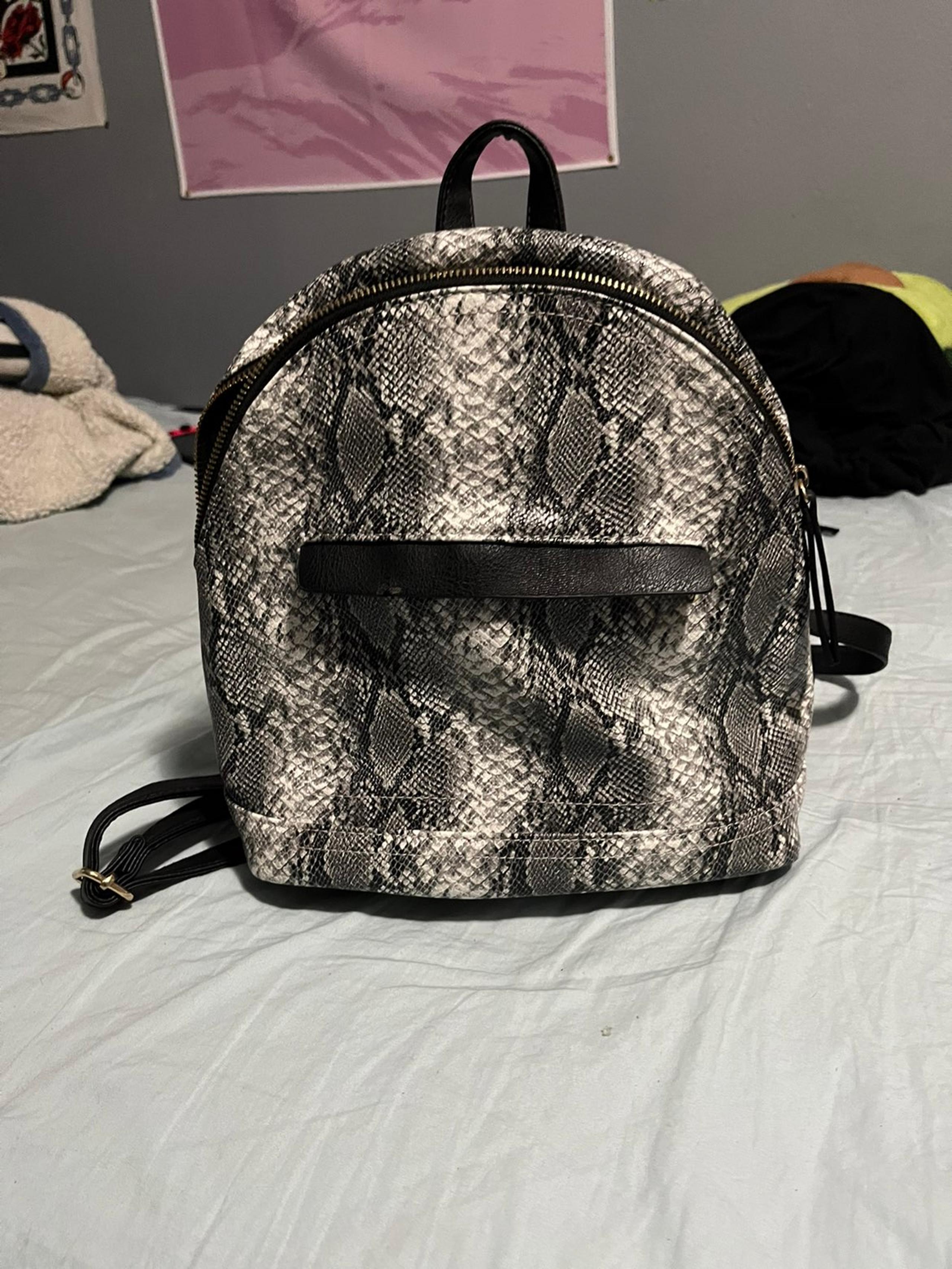 backpack purse