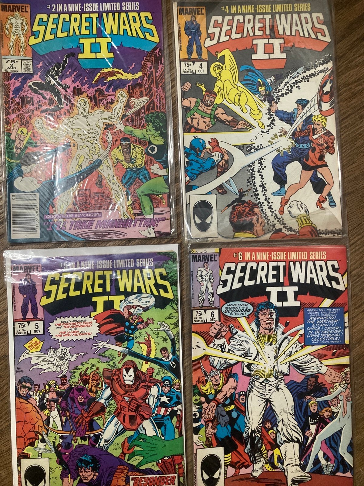 Secret Wars and wolverine comic books 10ct