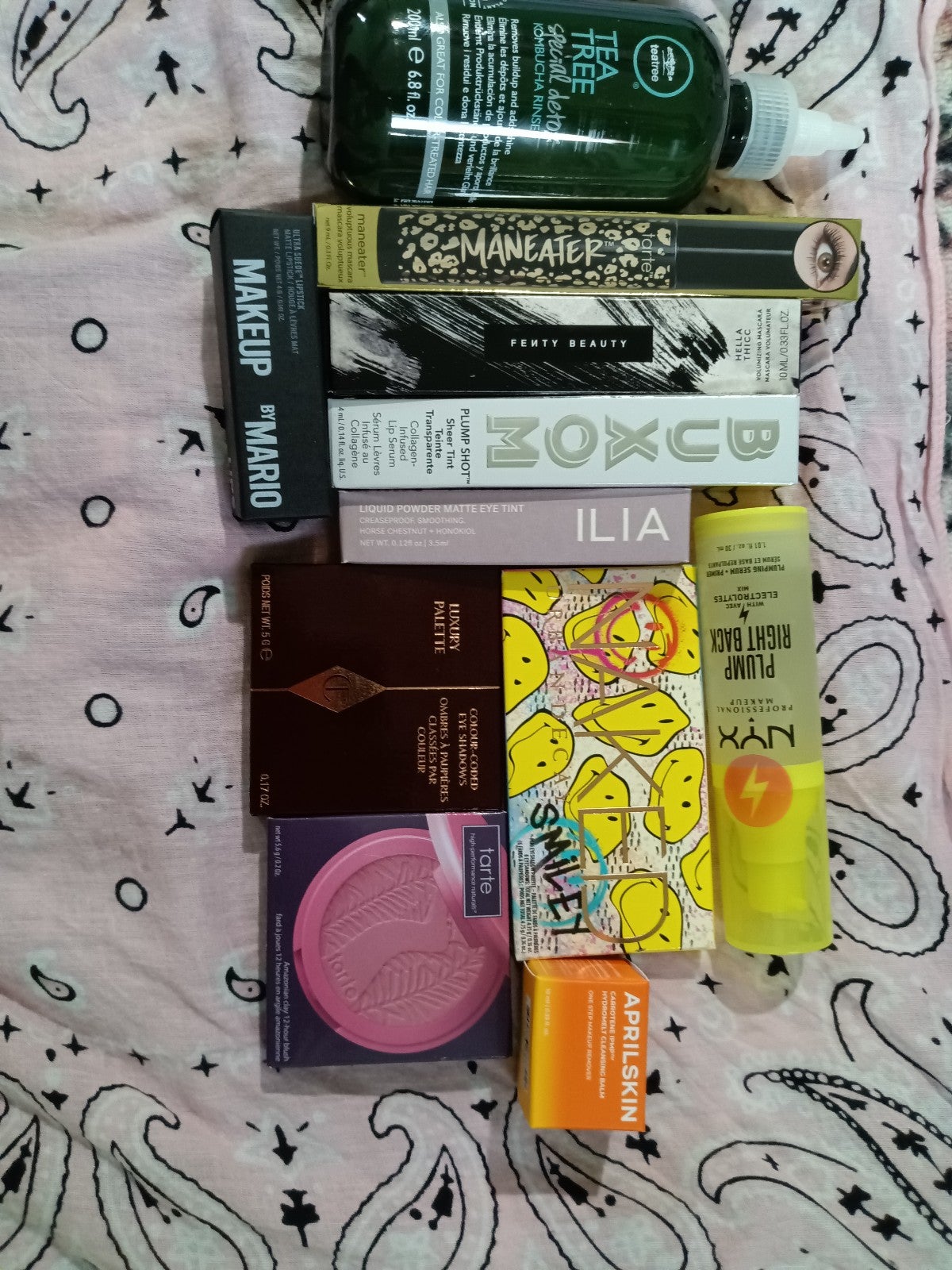 High-end Makeup bundle All for 230 .Or message separate pricing.