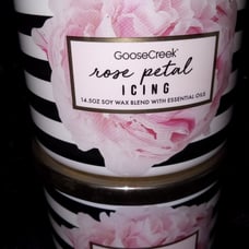 GooseCreek candle set of 2