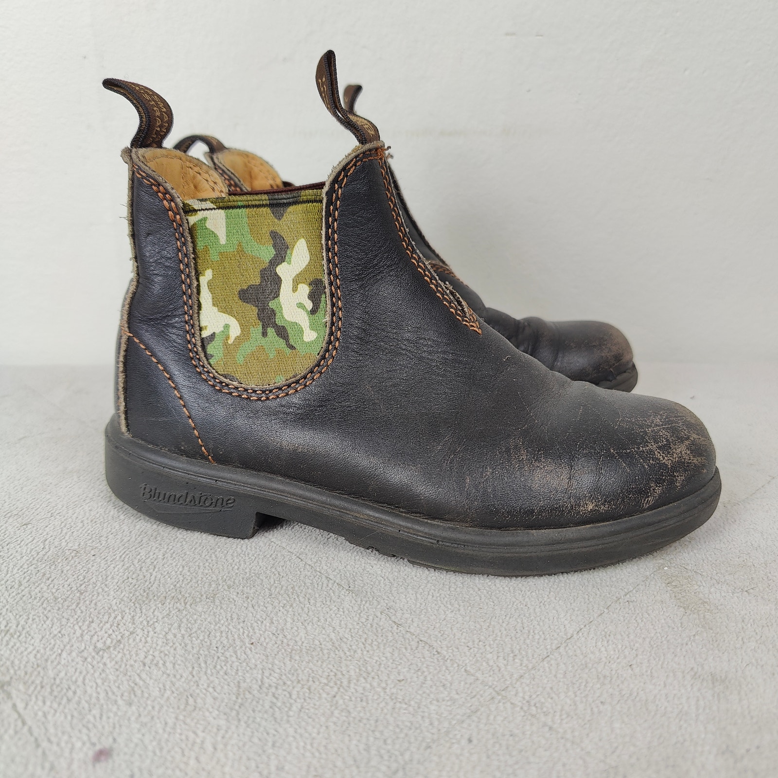 Blundstone Kids 537 Chelsea Boots AU 1 US Kids 2-2.5 Brown Leather Camo Trim