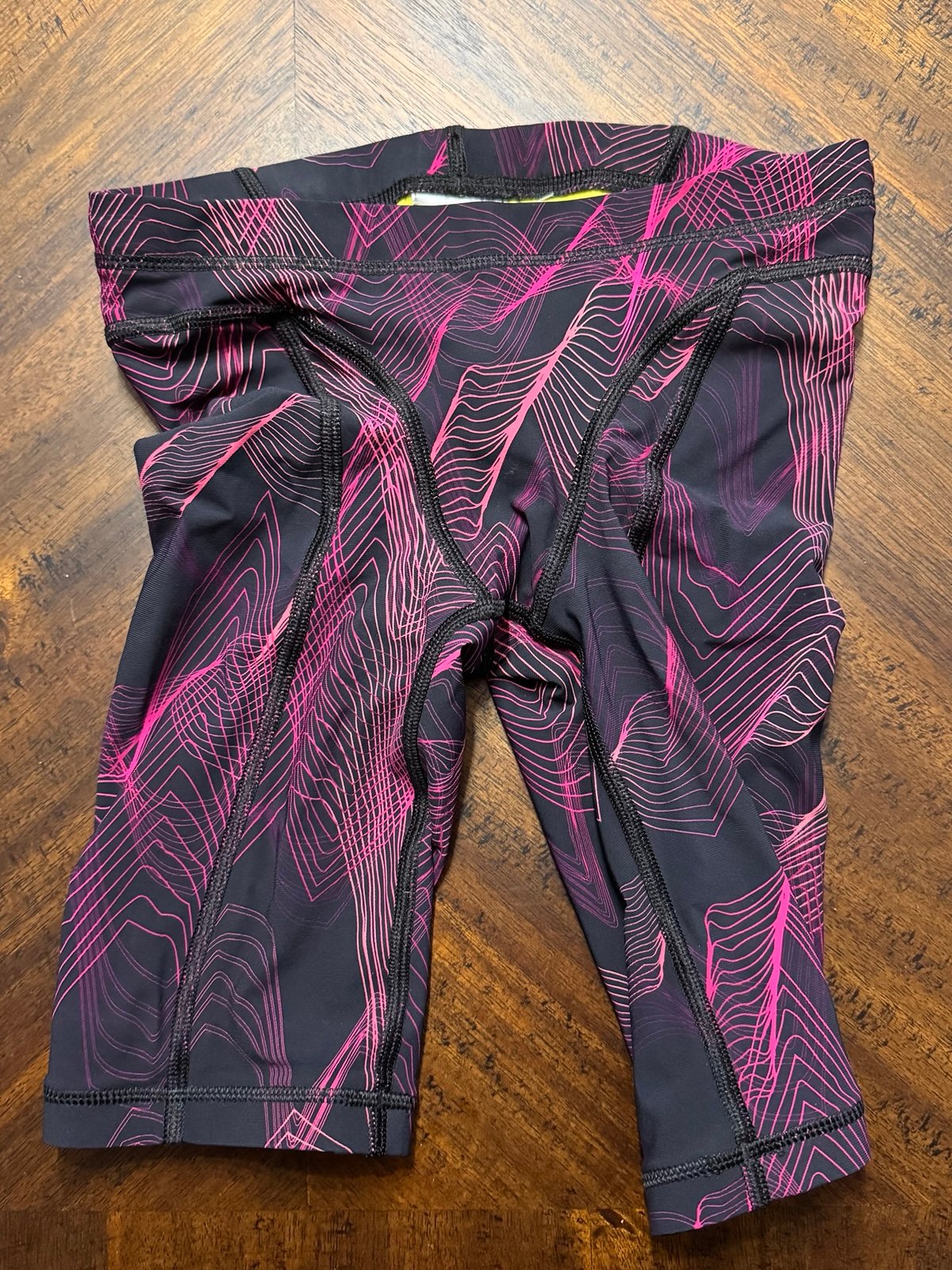 Men’s Speedo Vanquisher Competition Suit (12 and under) size 28