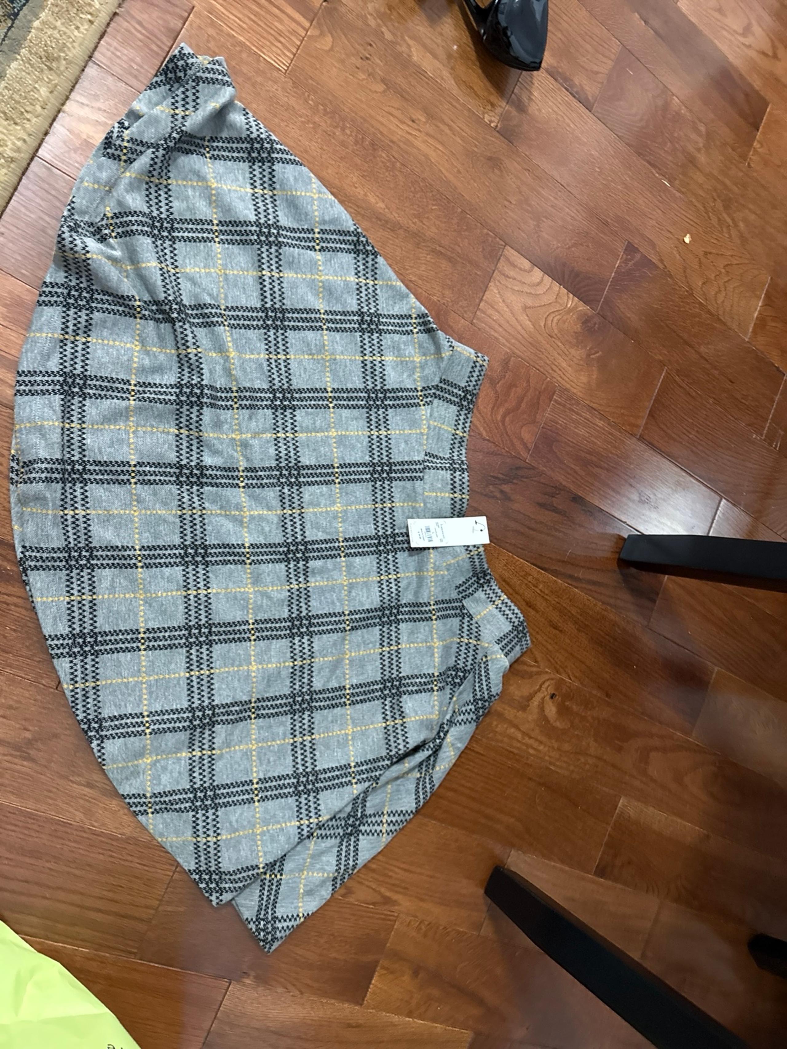 Brand new Flared skirt