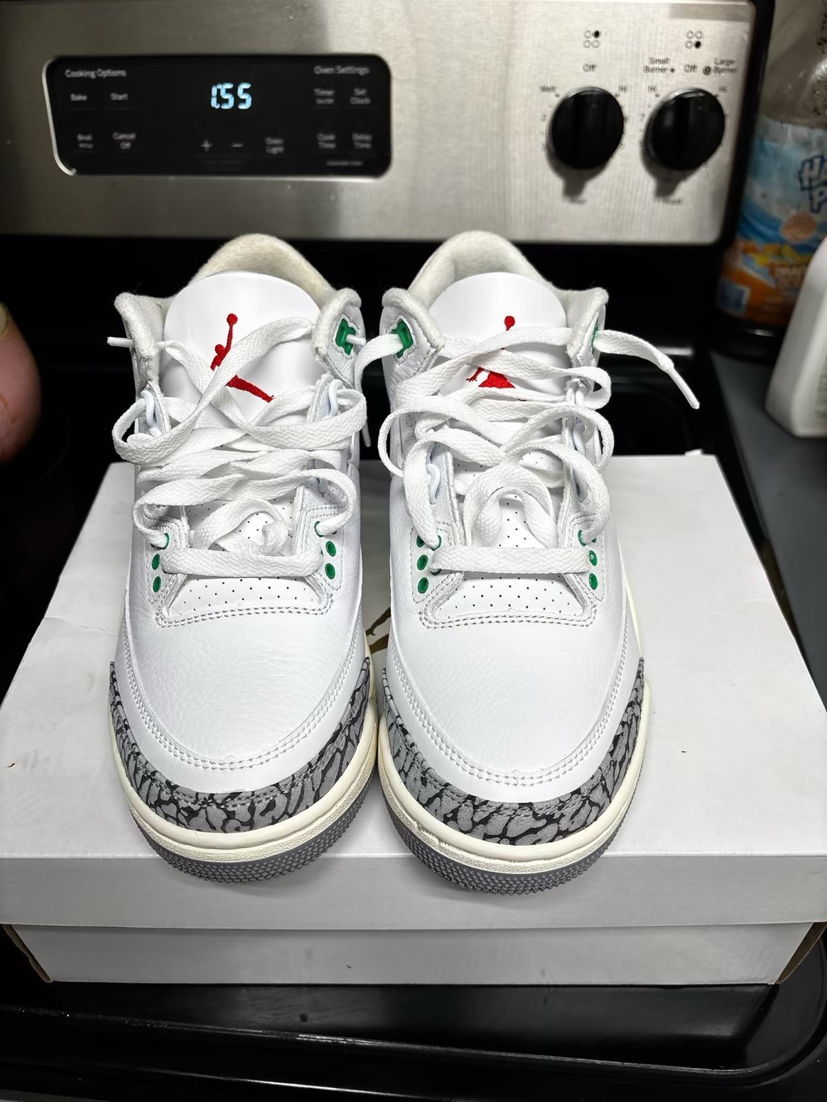 Air Jordan 3 Retro Lucky Green