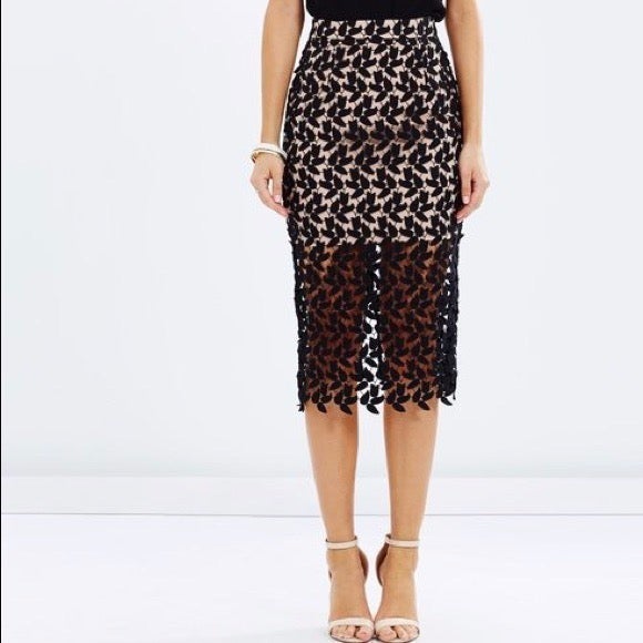 NEW Bardot Lace Flora Midi Skirt Nude Black Size XS