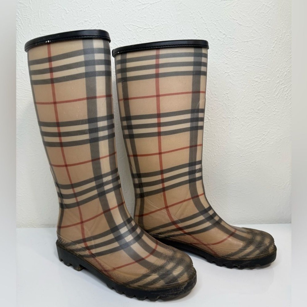 Authentic Burberry Rain Boots, size 37 (US 6.5)
