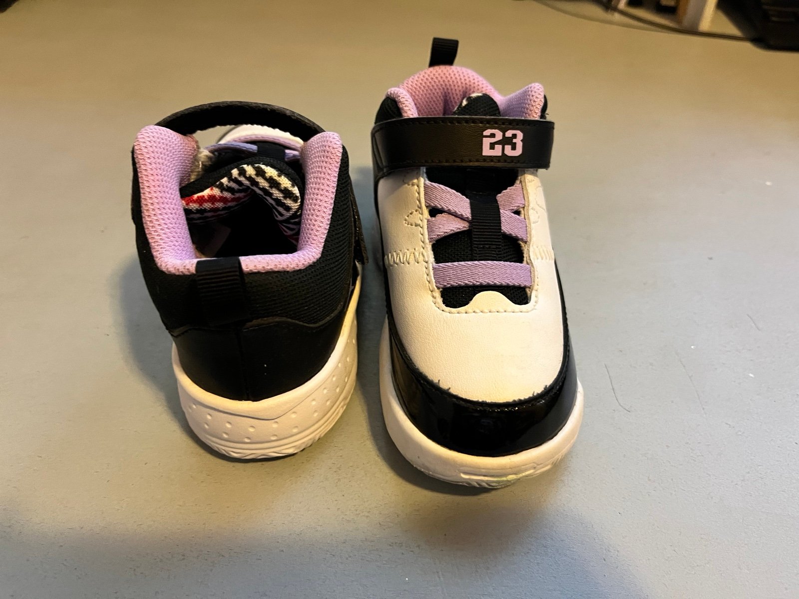 Air Jordan black purple and white size 8c
