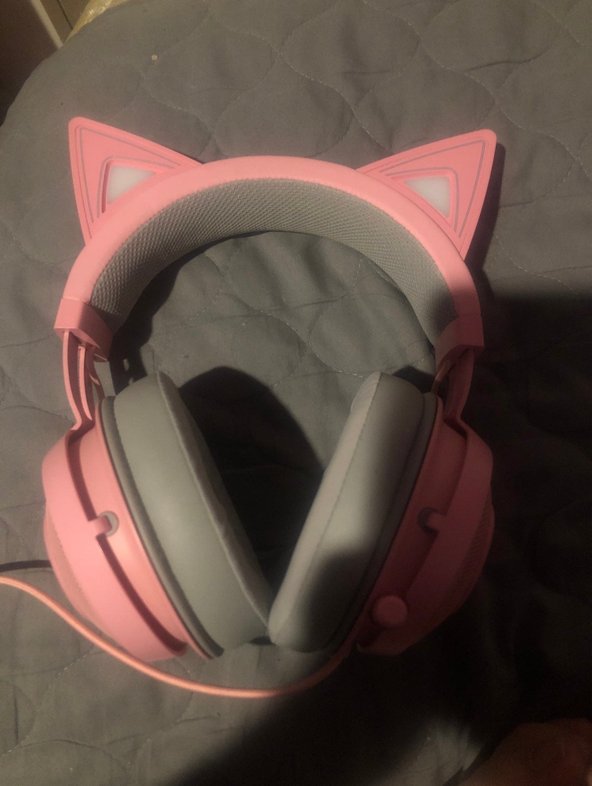 Razor cat ear gaming headphone