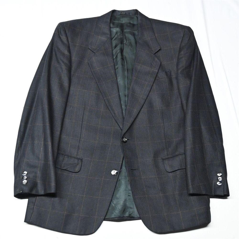 スーツ Llife DOBBY MESH TAILORED JACKET Llife（ライフ）の「Llife DOBBY MESH TAILORED JACKET