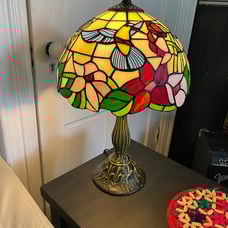 Tiffany Lamp Stained Glass Lamp Hummingbird Style 12X12X18 Inches