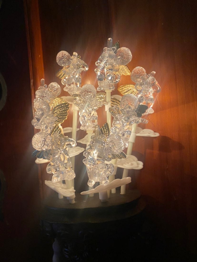Cherub angel wall light