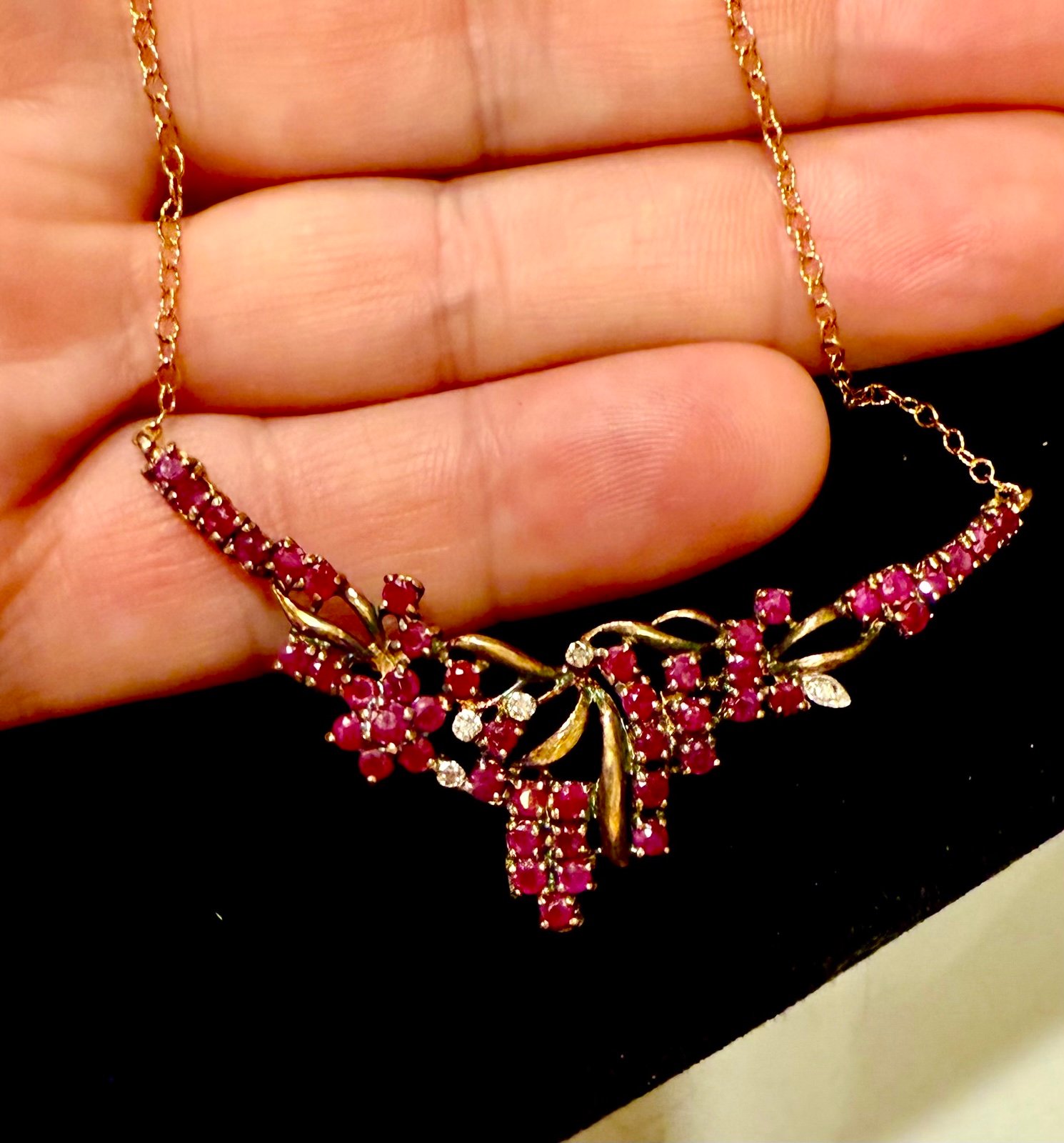 LADIES VINTAGE 7.72 CTW AAAG RUBY & DIAMONDS FINE NECKLACE MRSP$1,950