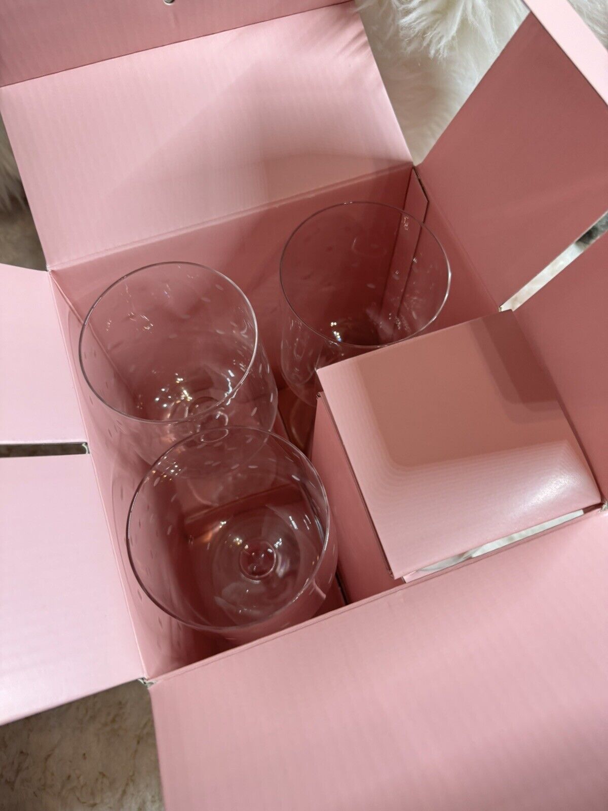 NIBSet of 4 Kate Spade New York Lenox Larabee Dot Balloon Wine Glasses Polka Dot - detail