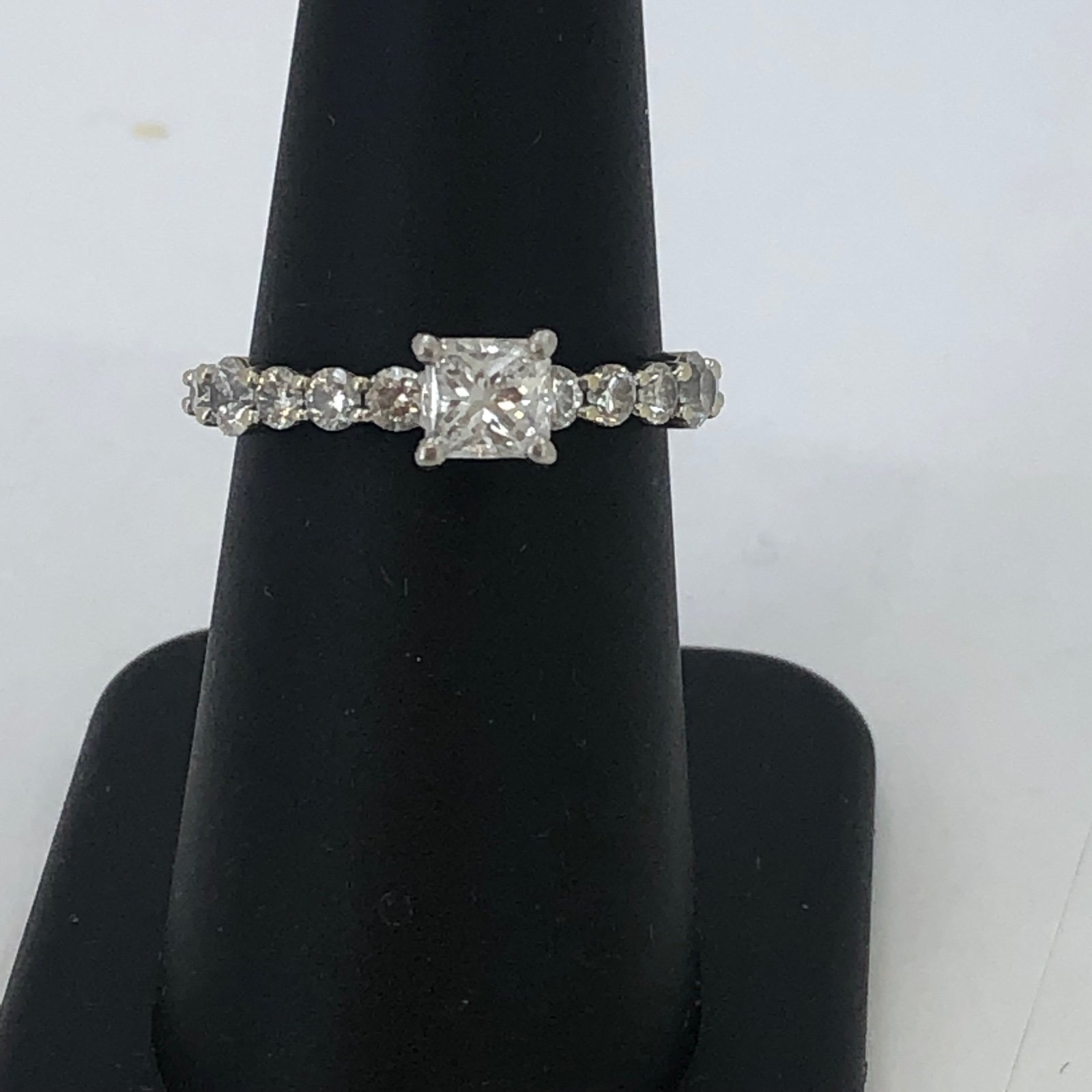 14k white gold diamond ring size 7 (3222301)