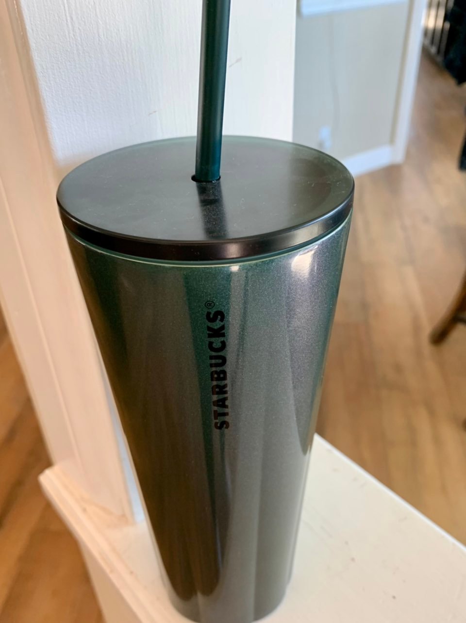 Starbucks holiday 2021 green scalloped stainless steel tumbler