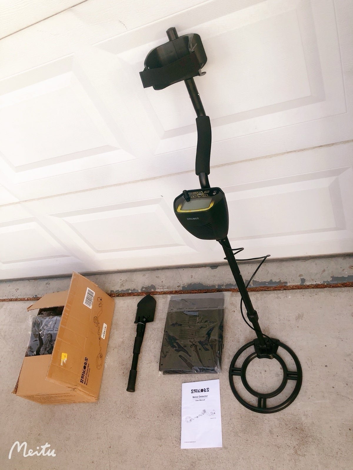 Brand new metal detector