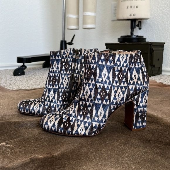 Madewell Nealy Boot in Velvet Ikat Batik Pattern Heeled Bootie