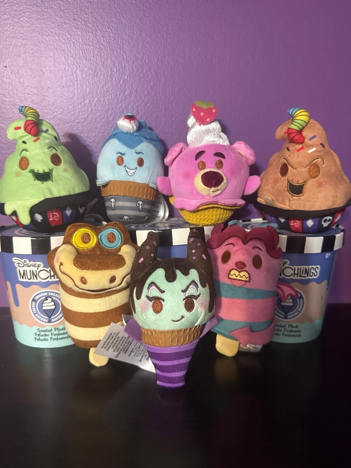 Disney Munchlings Frozen Treats Complete Set