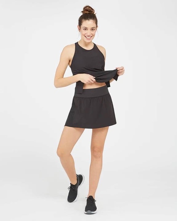 NEW SPANX GET MOVING SKORT SIZE S!