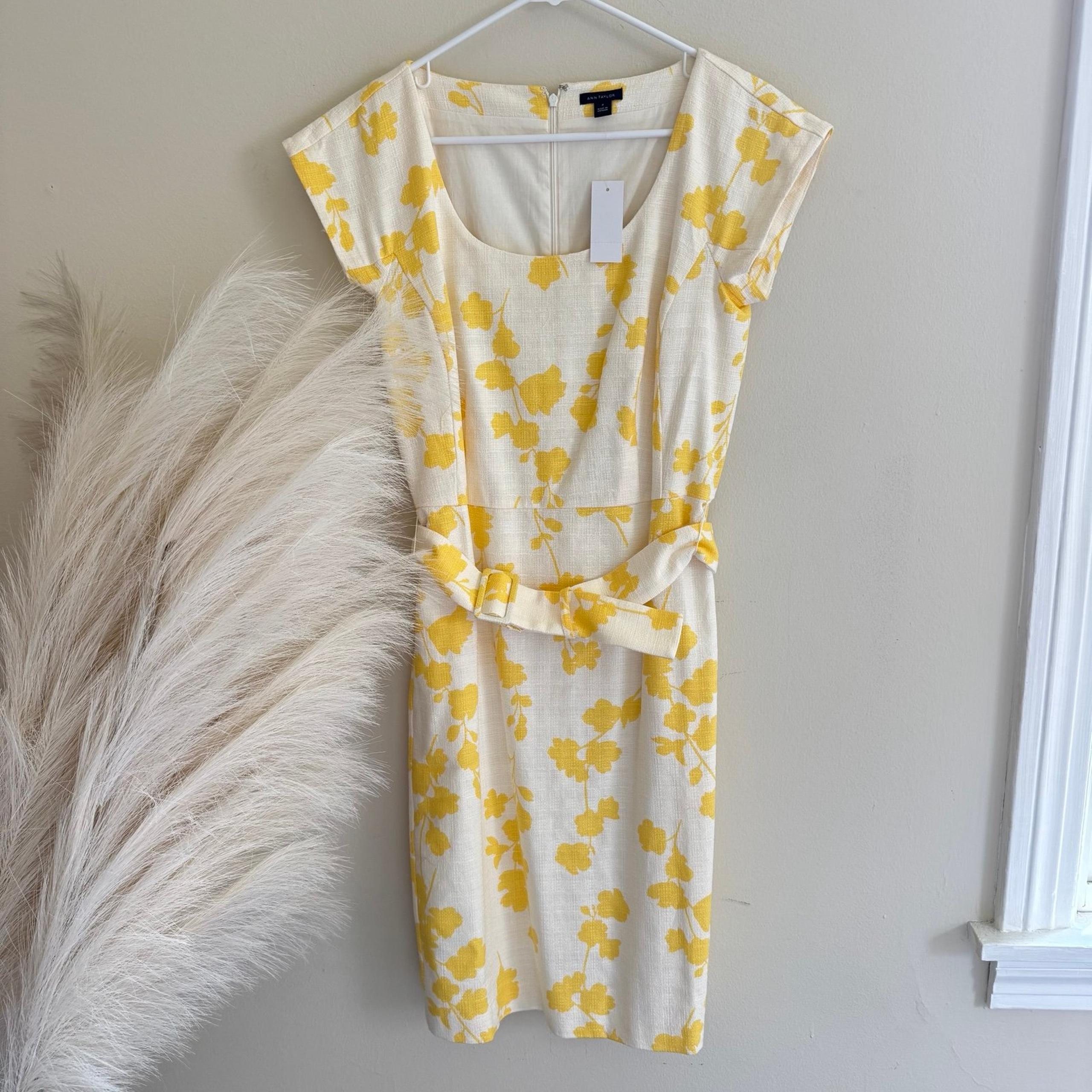 Ann Taylor Floral Belted Sheath Dress 4 NWT