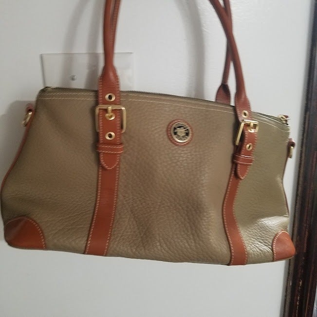Dooney & Bourke Bag