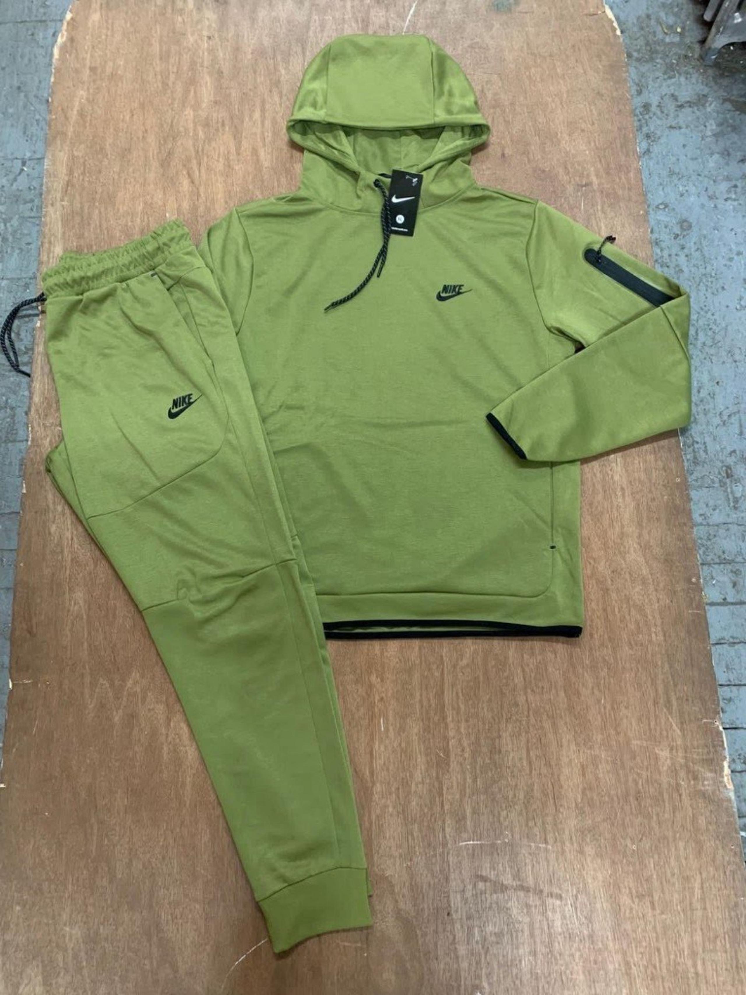 Men Green 2XL Nike Sweatsuit