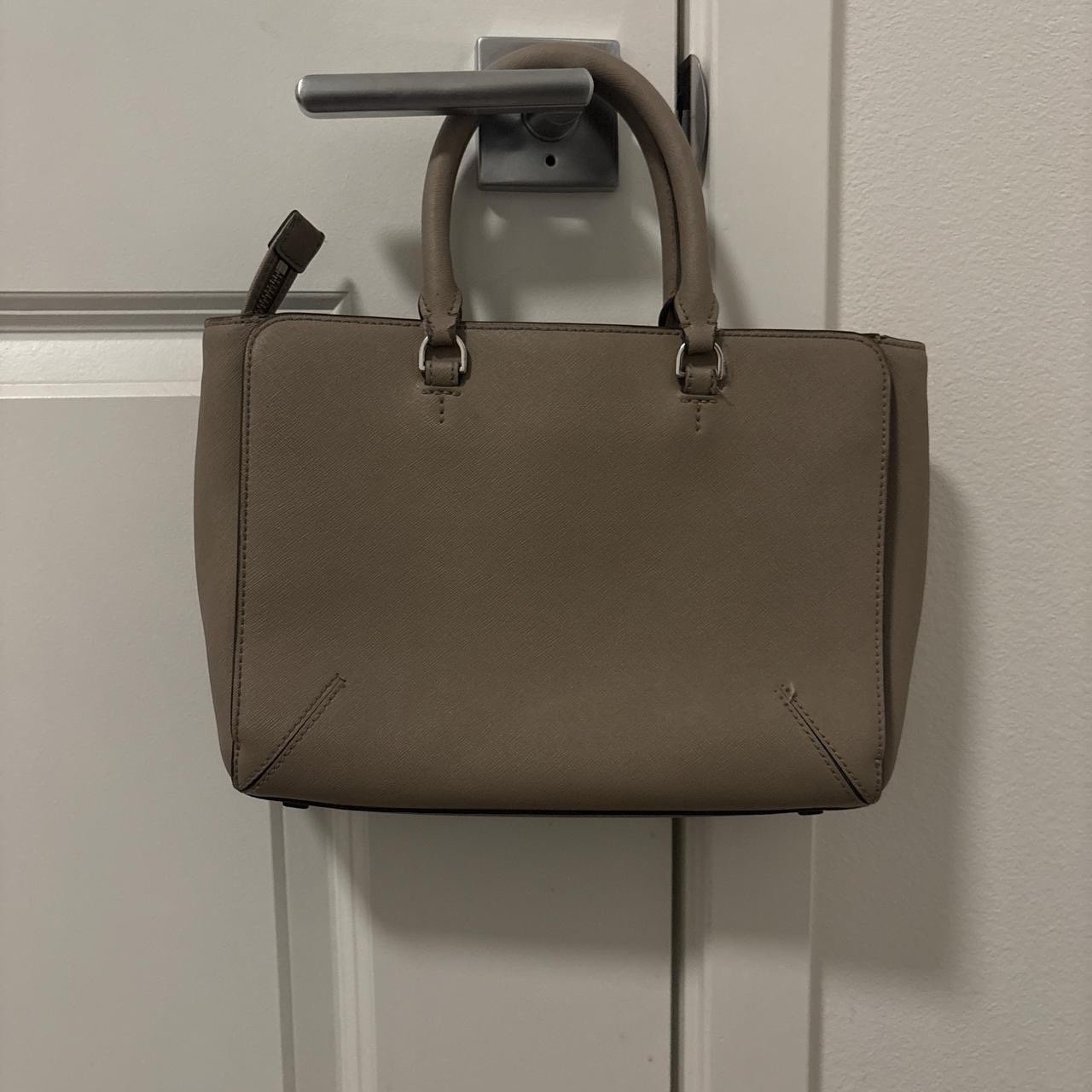 ★Tory Burch★ [TOZ] SS25 Shoulder Bag XBWDBMET200_RORS202 0400020000449_TORYNAVY?wid=600