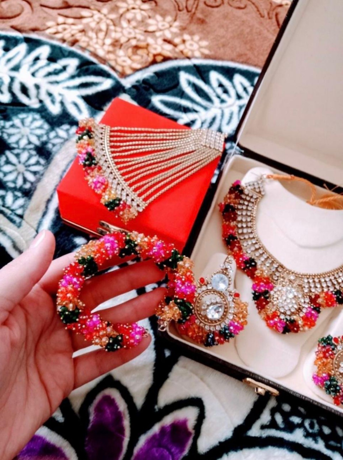 Multicolor jewelry set Indian Pakistani