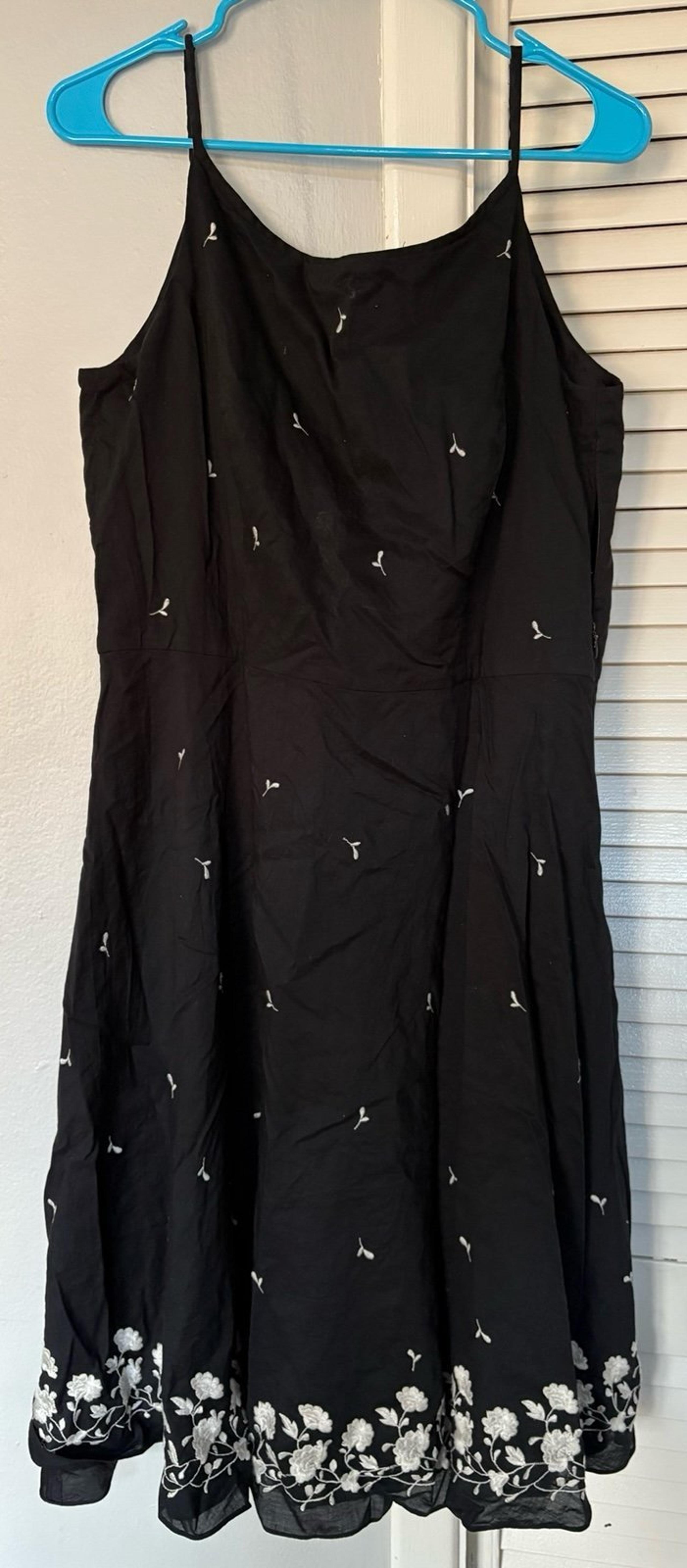 Ann Taylor Sleeveless Dress - Size 14