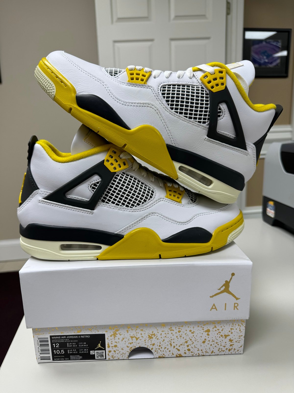 Nike Air Jordan 4 retro