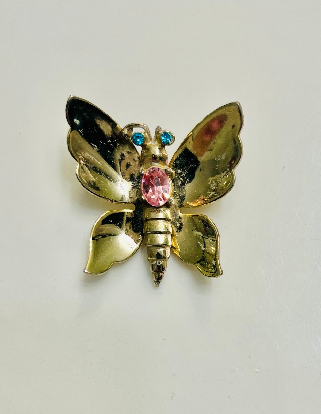 Vintage Coro Pegasus Gold-Tone Pink Purple Blue Butterfly Brooch Pin 1940’s, EUC