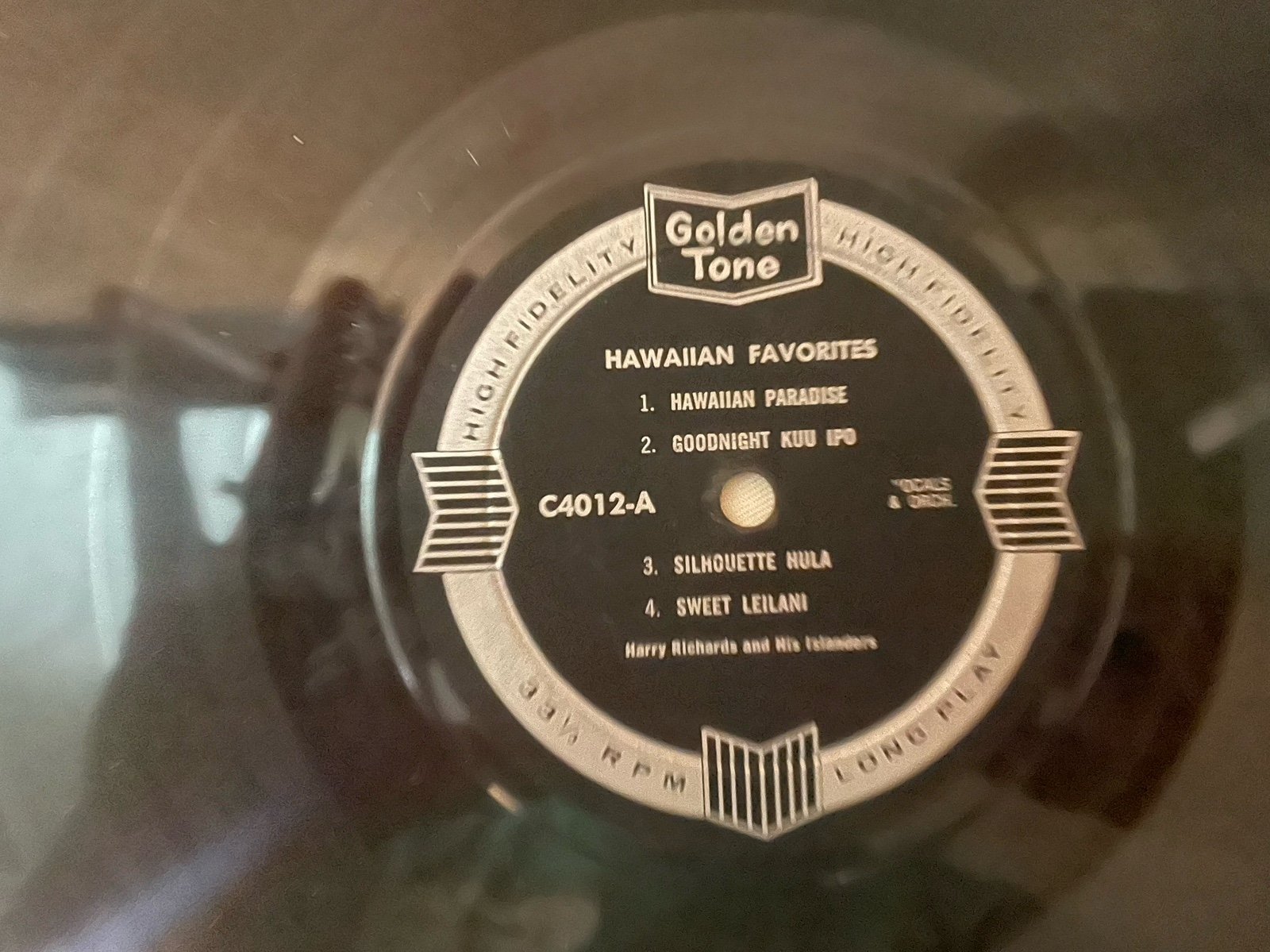Harry Richards & His Islanders Hawaiian Favorites Vinyl LP Record - detail