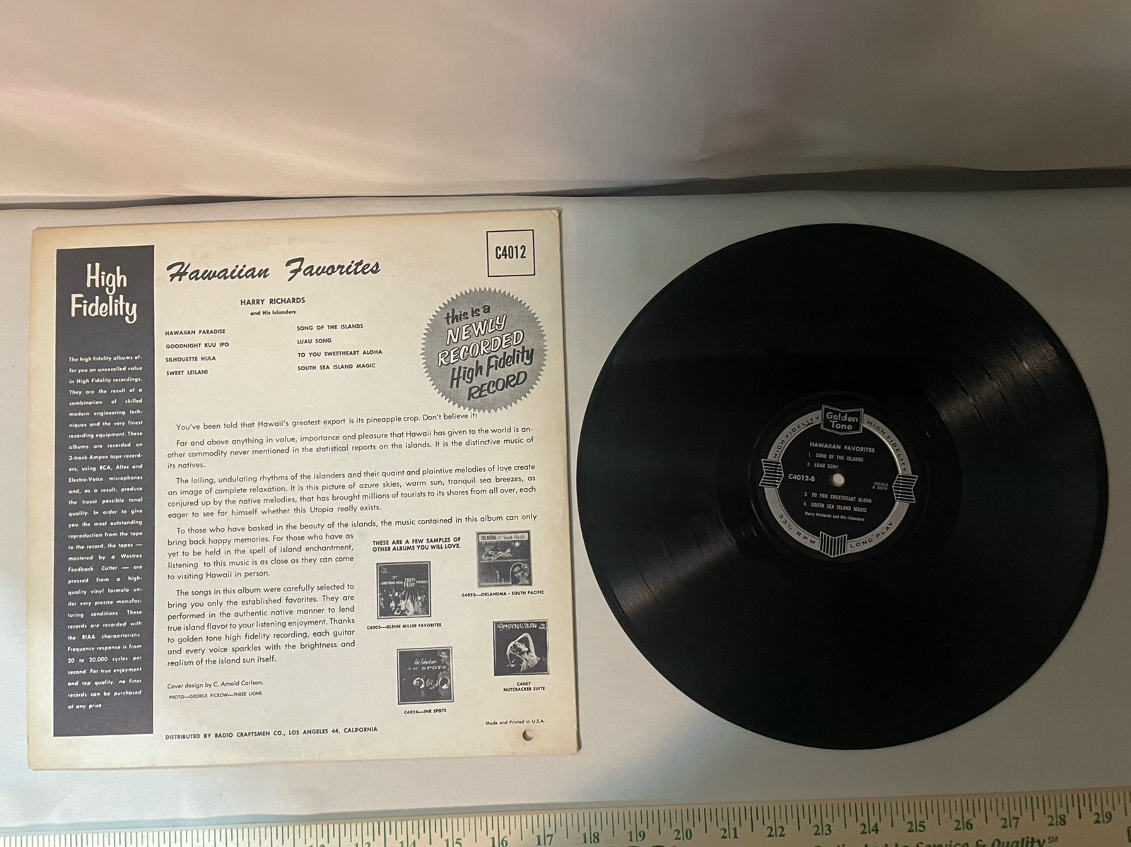 Harry Richards & His Islanders Hawaiian Favorites Vinyl LP Record - detail