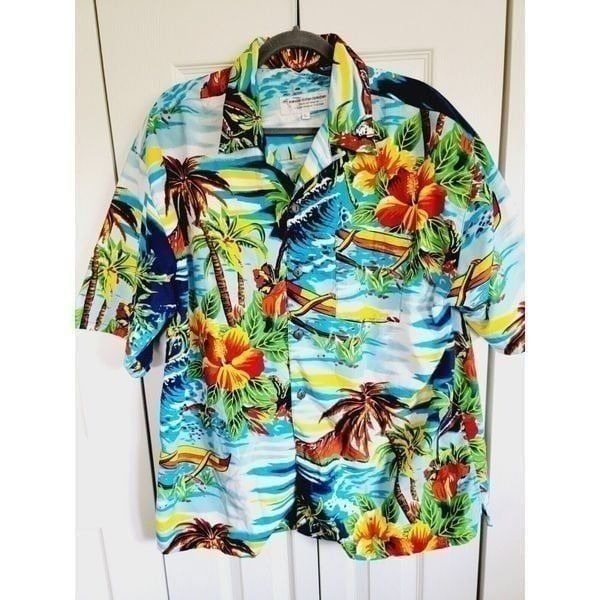 Hawaiian Vintage Collection L Floral Button Down Men's Hawaiian Shirt Size L