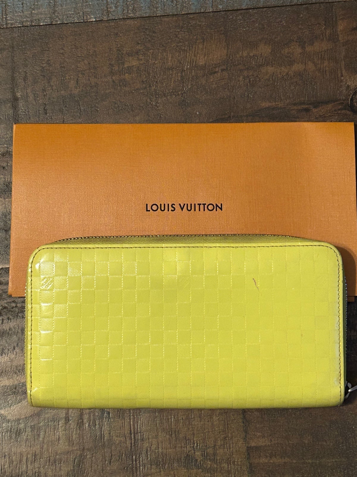 Louis Vuitton Facettes Damier Wallet