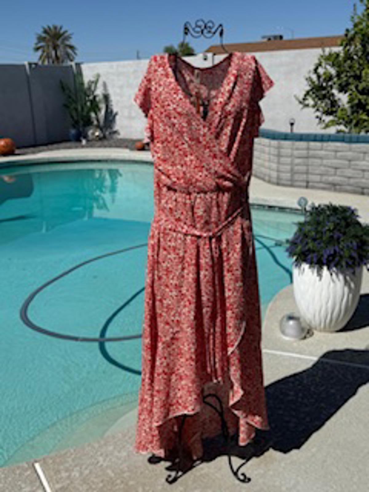 Stunning Summer Dress By Grecerelle XL Handkerchief Hem