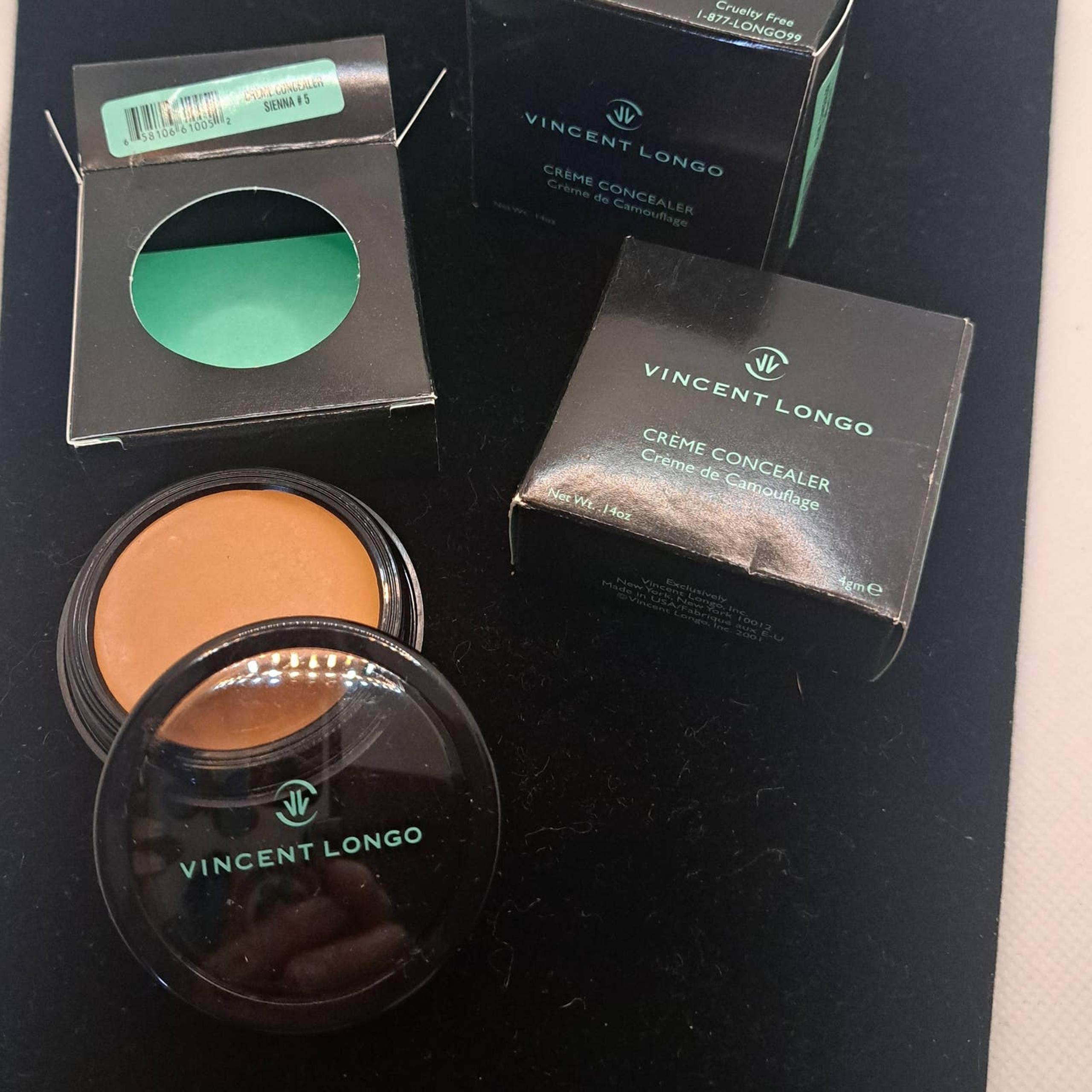 NIB - Set of THREE Vincent Longo Cream Concealer Sienna # 5