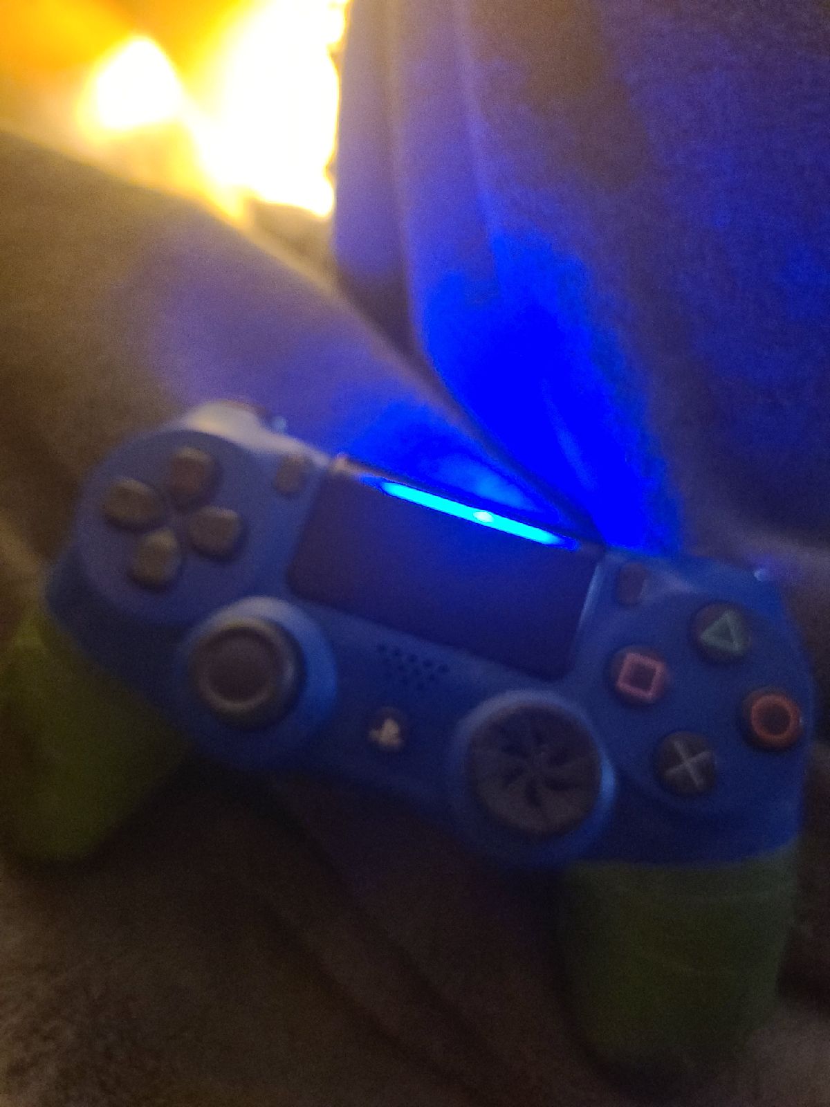 DUALSHOCK 4 Wireless Controller for Play