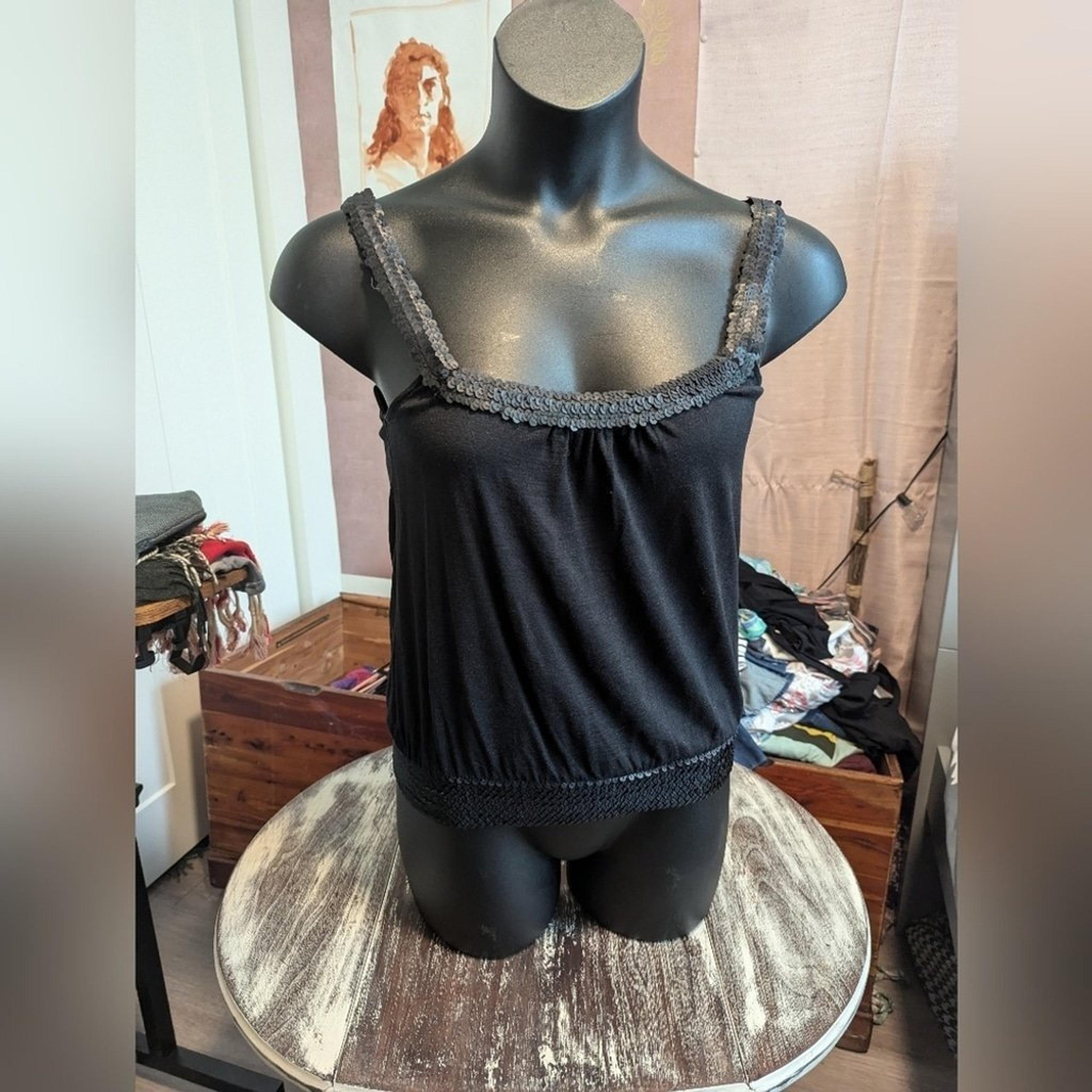 Diane Von Furstenberg Black Sequin Tank top size Medium