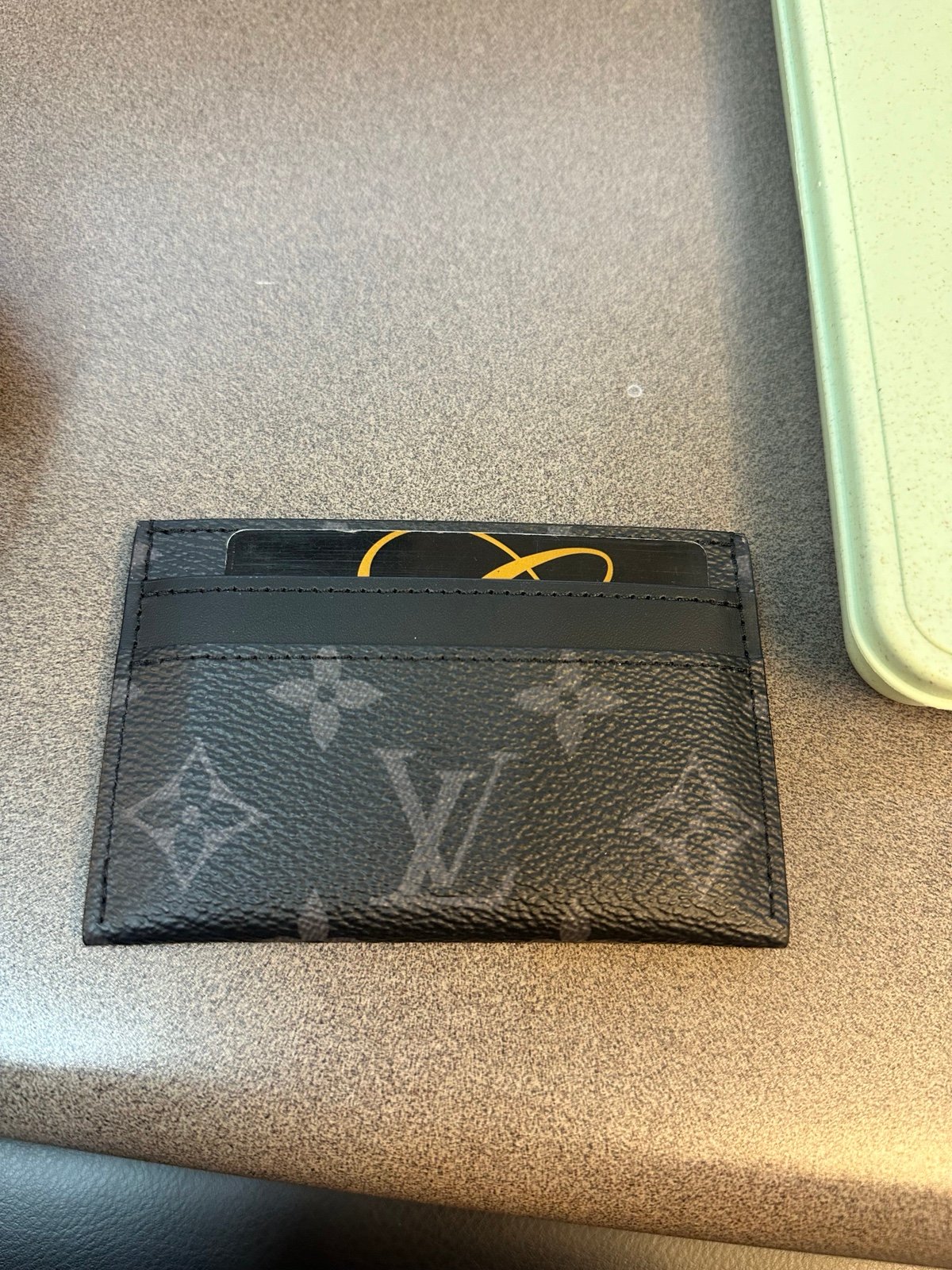 Louis Vuitton card wallet 5 slots