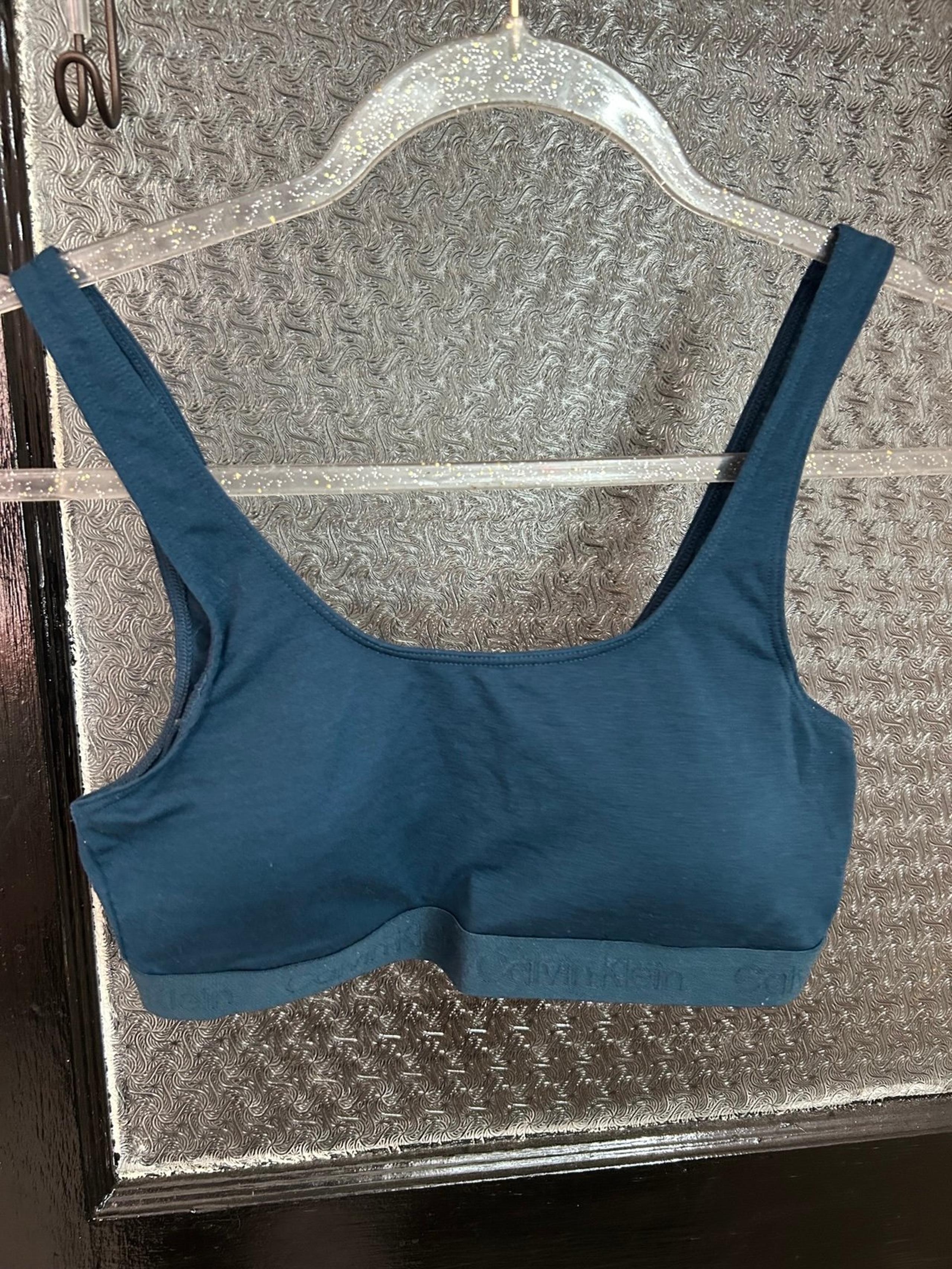 Calvin Klein Women's Blue Sports bra