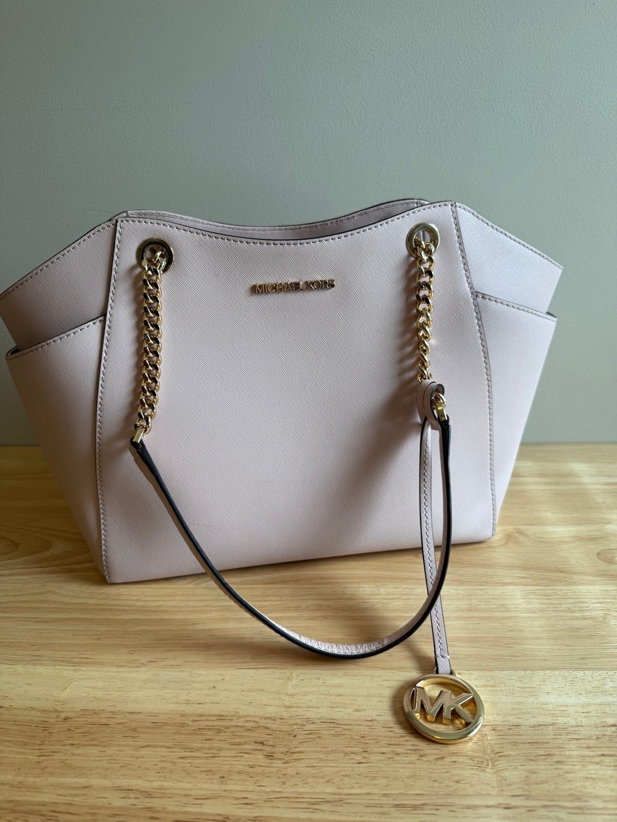 Michael Kors Light Pink Shoulder Bag with Gold Accents