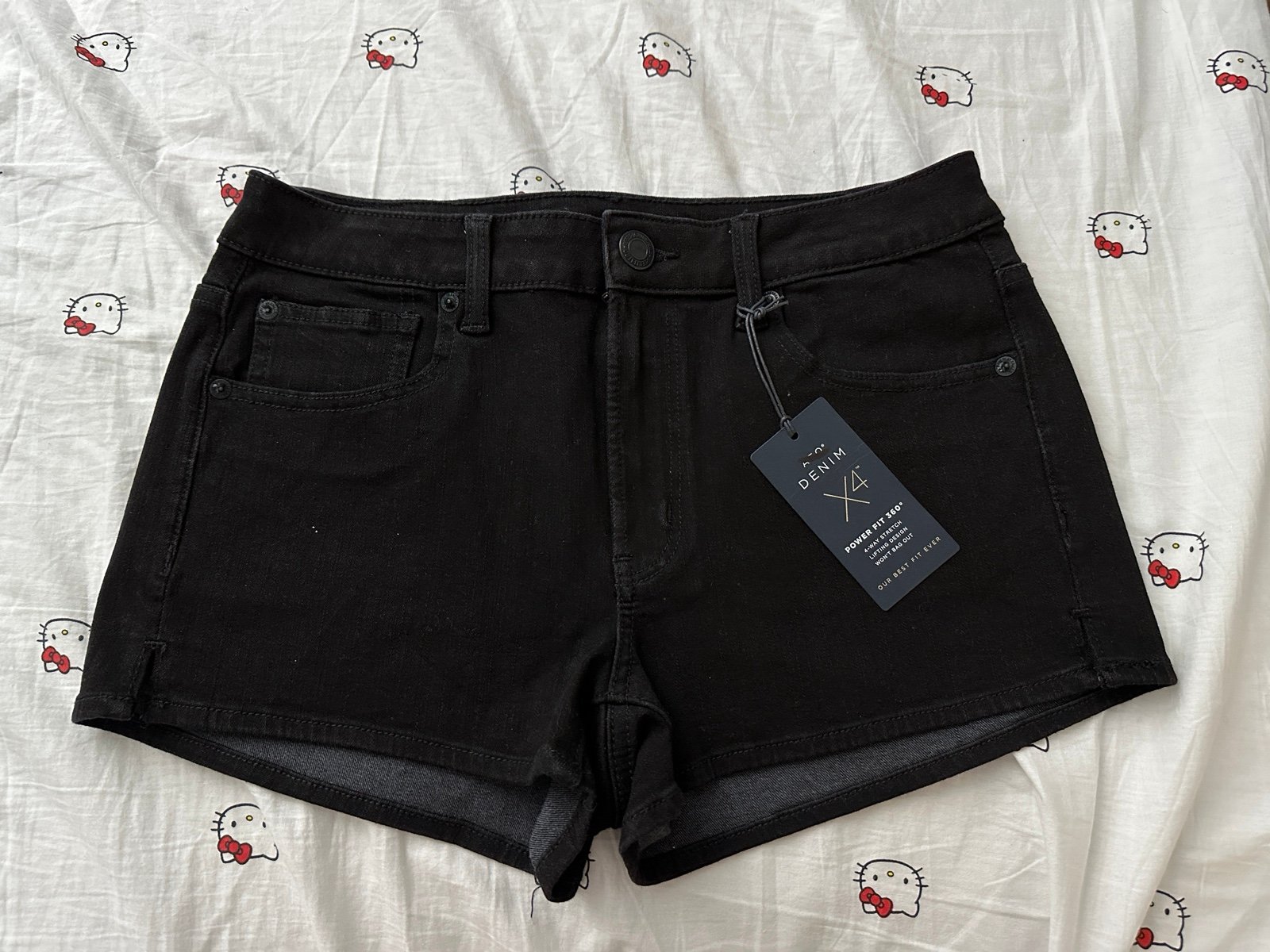AMERICAN EAGLE DENIM SHORTS