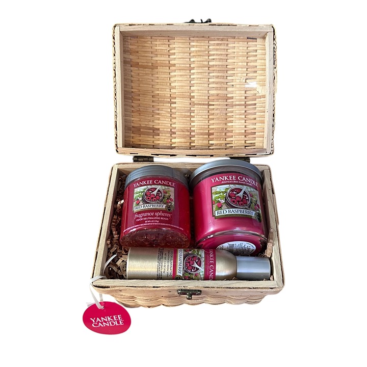 Yankee Candle Red Raspberry Three Piece Gift Set