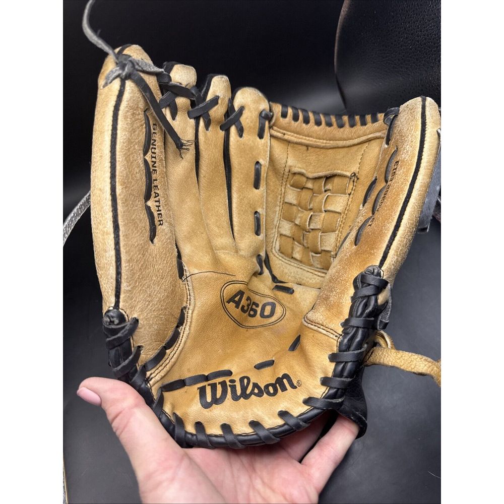 Wilson A360 13 Softball Baseball Glove Mitt Left Hand Throw LhT Brown Black