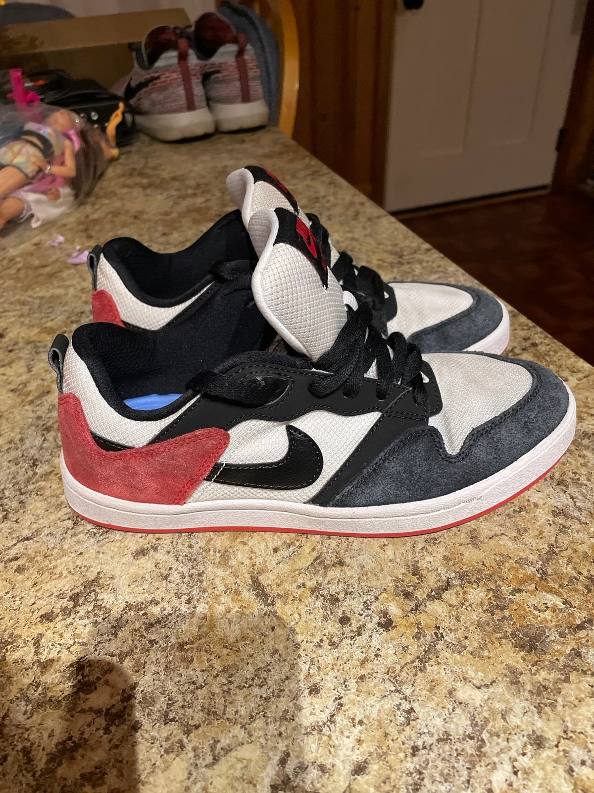 Nike Alleyoop SB GS University Red Youth Size 5Y CJ0883-102 Skateboard Shoes